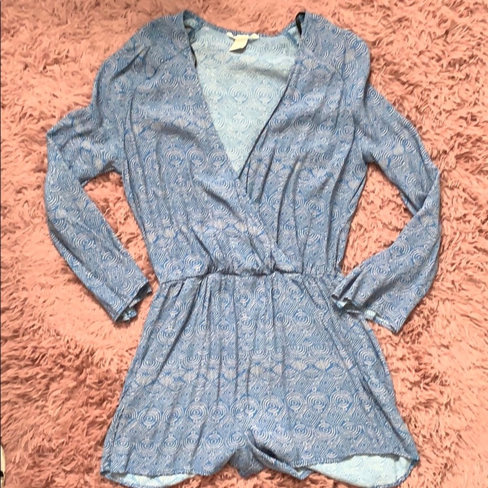 H&M Blue Pattern V Neck Romper